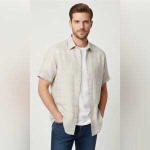 Perry Ellis light cream/beige, faint squares short sleeved 95% linen shirt, L